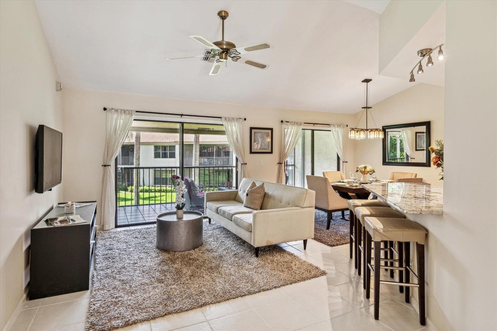 5750 Coach House Circle # G, Boca Raton, FL 33486 photo 4