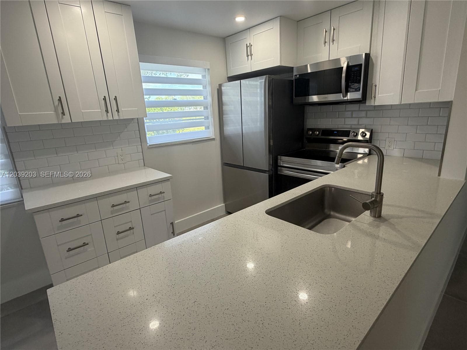 136 Brighton D # 136, Boca Raton, FL 33434 photo 2