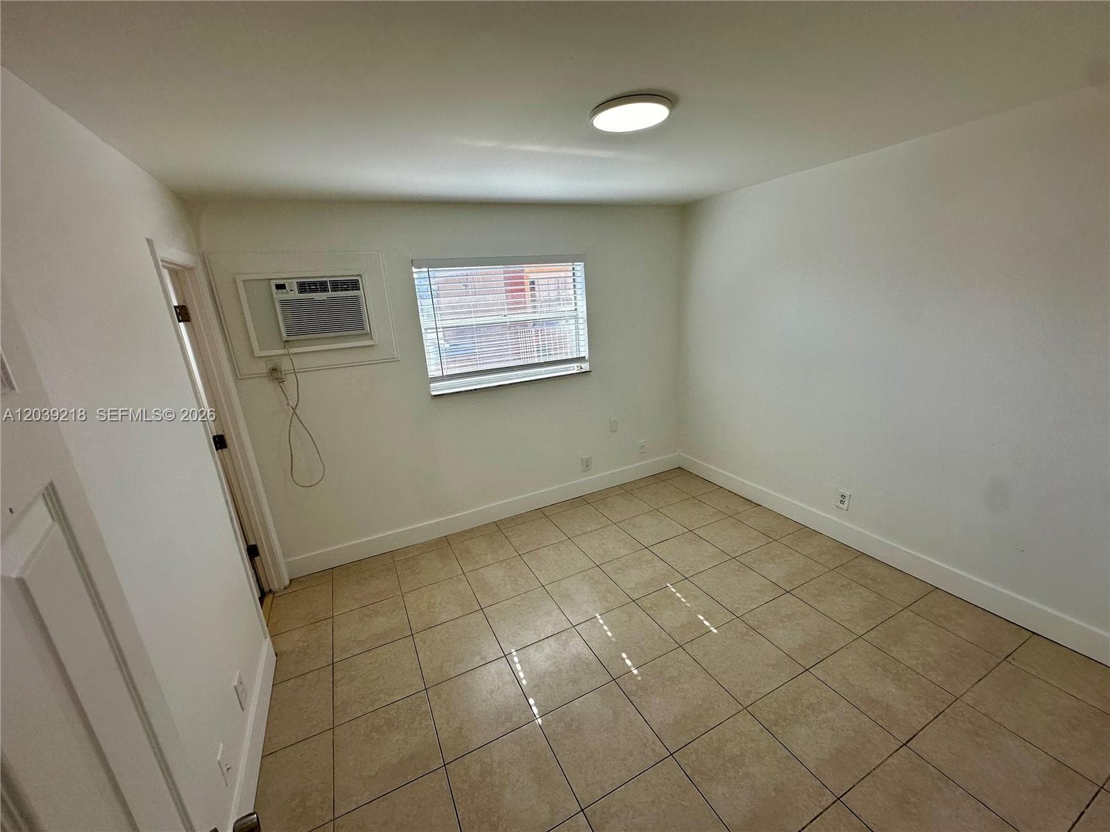 101 NE 41st St # G117, Oakland Park, FL 33334 photo 4