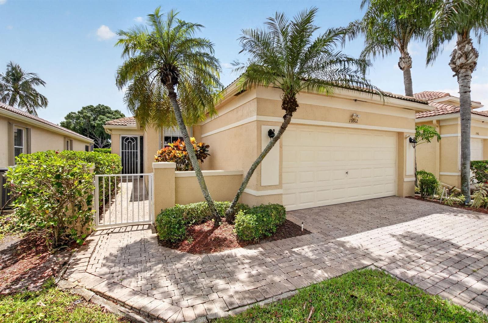 15562 Fiorenza Circle, Delray Beach, FL 33446 photo 4