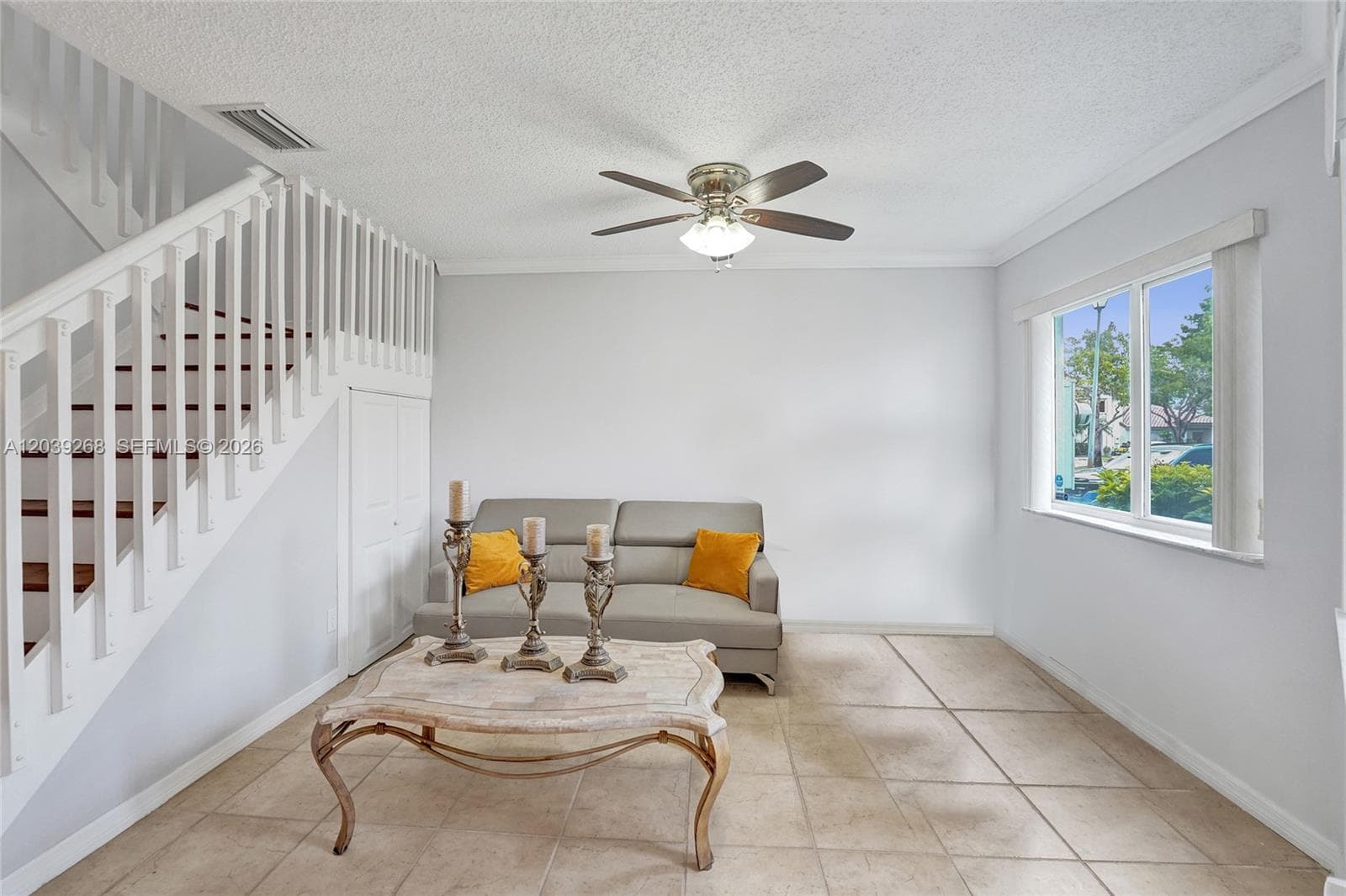 806 NW 208th Way, Pembroke Pines, FL 33029 photo 5