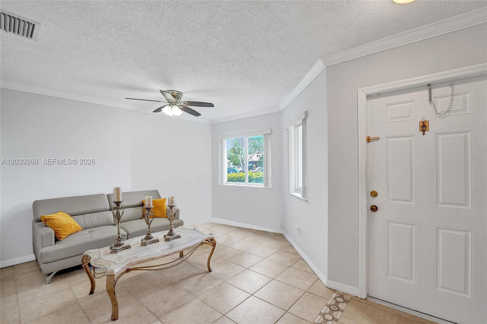 806 NW 208th Way, Pembroke Pines, FL 33029 photo 4