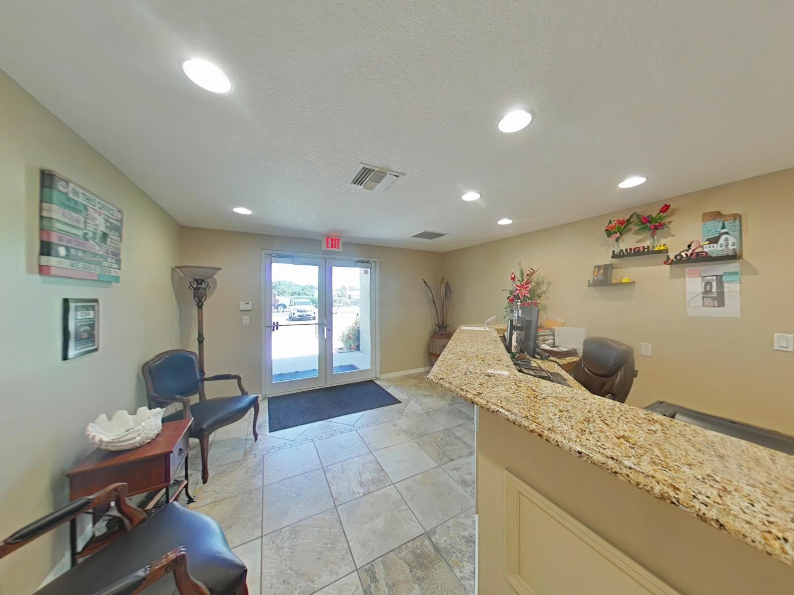 806 NW 9th Street, Okeechobee, FL 34972 photo 3