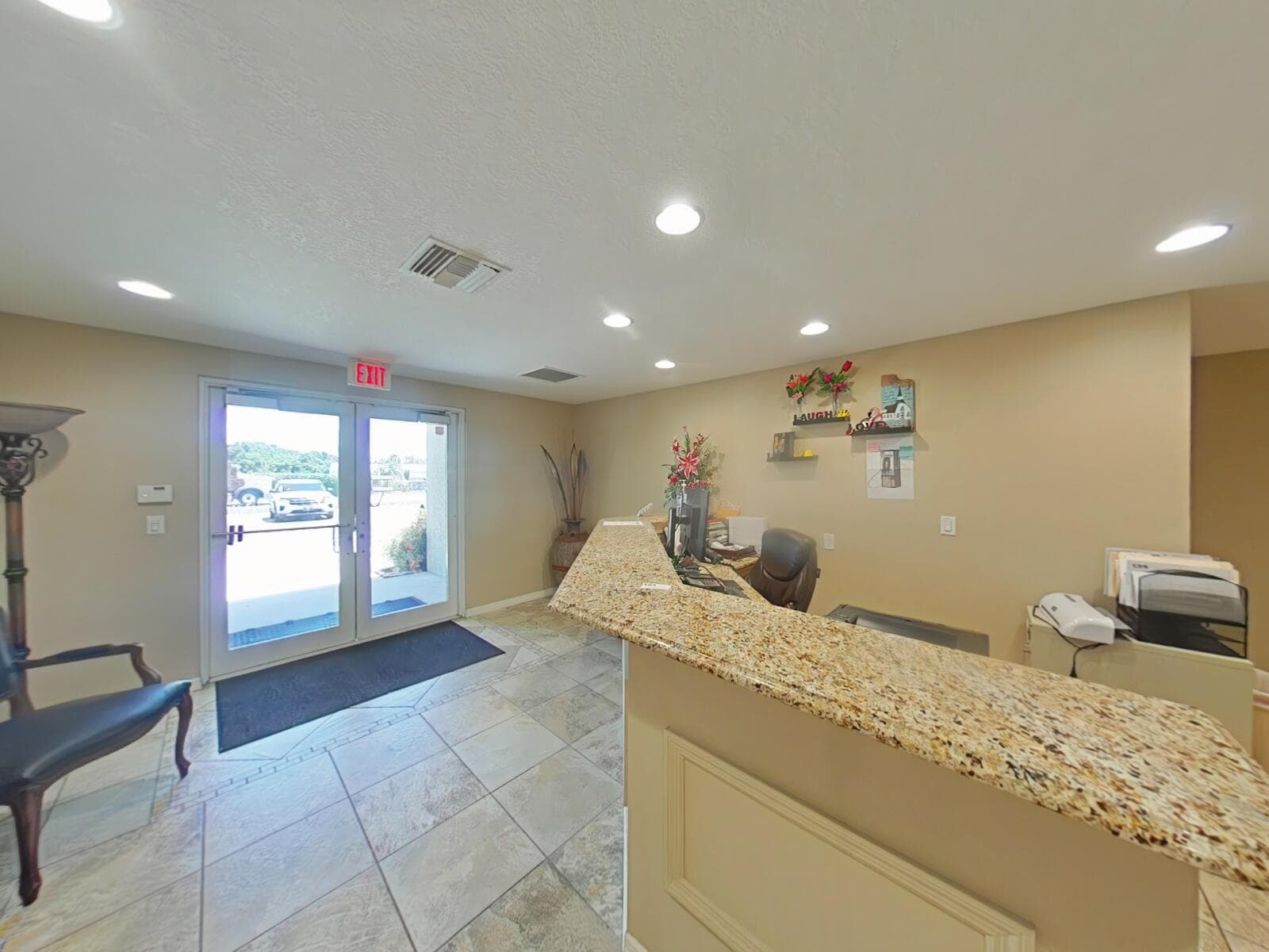 806 NW 9th Street, Okeechobee, FL 34972 photo 4