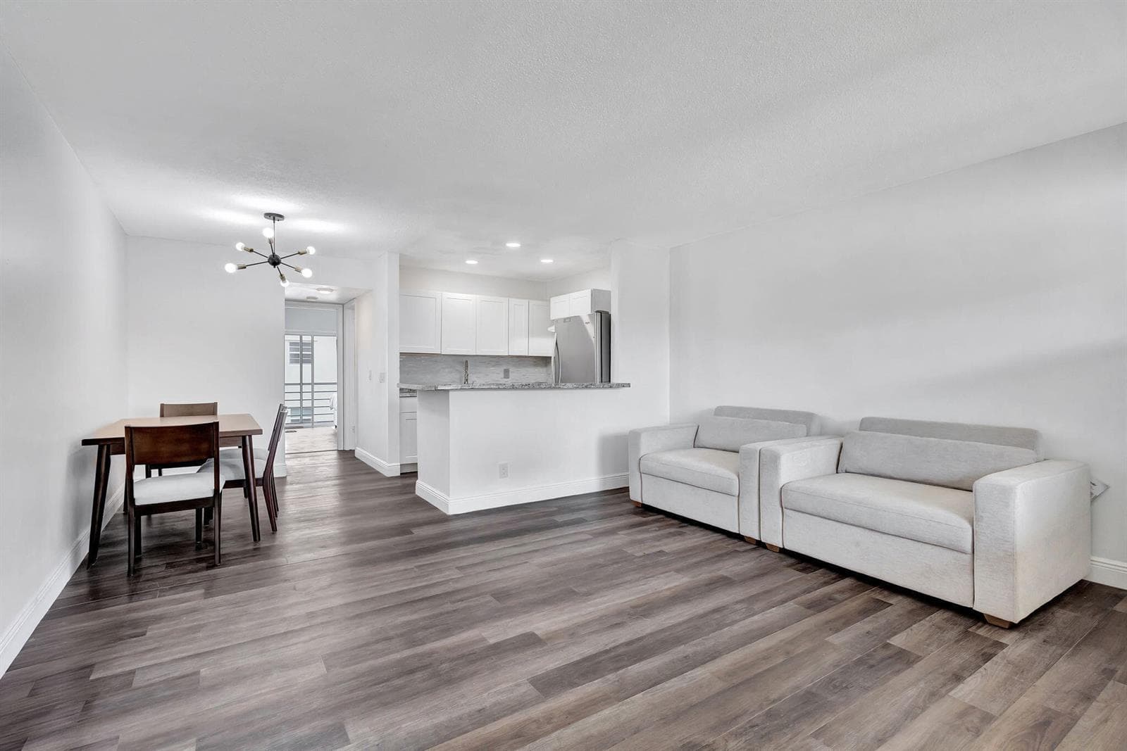 211 Sheffield I, West Palm Beach, FL 33417 photo 3
