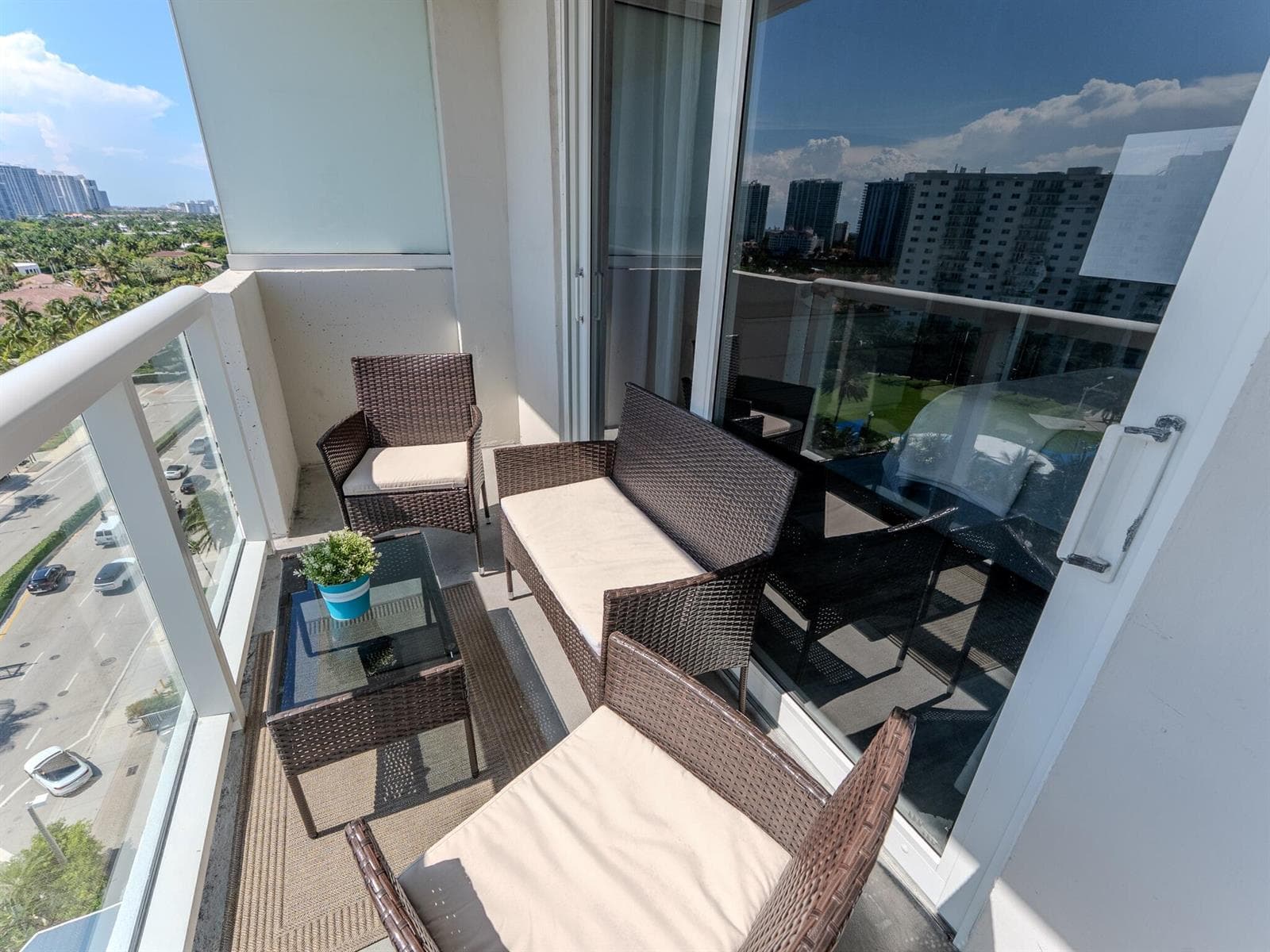 19201 Collins Avenue # 1038, Sunny Isles Beach, FL 33160 photo 4