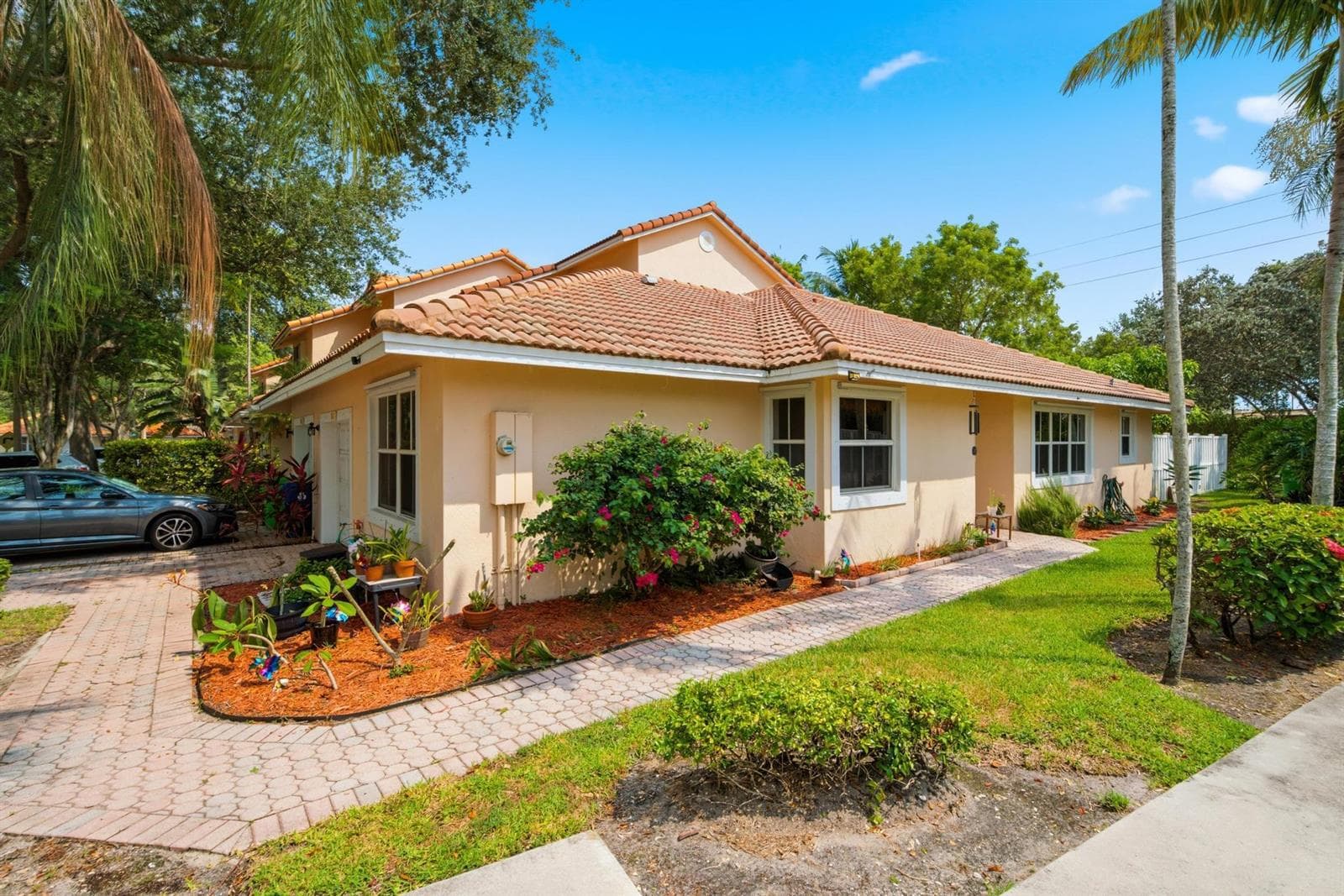 8417 NW 40th Court, Sunrise, FL 33351 photo 3