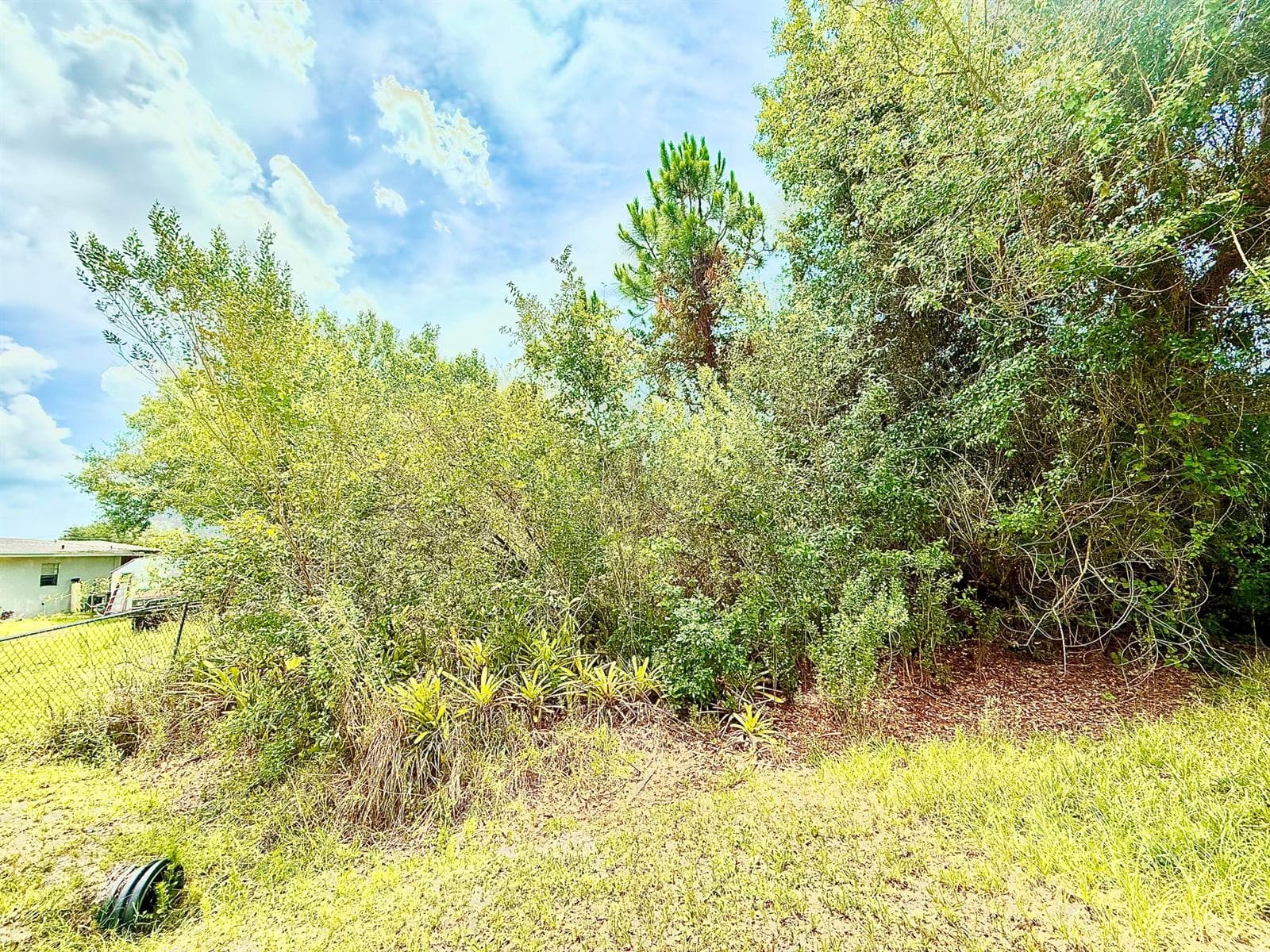 10530 NE 2nd Terrace, Okeechobee, FL 34972 photo 2