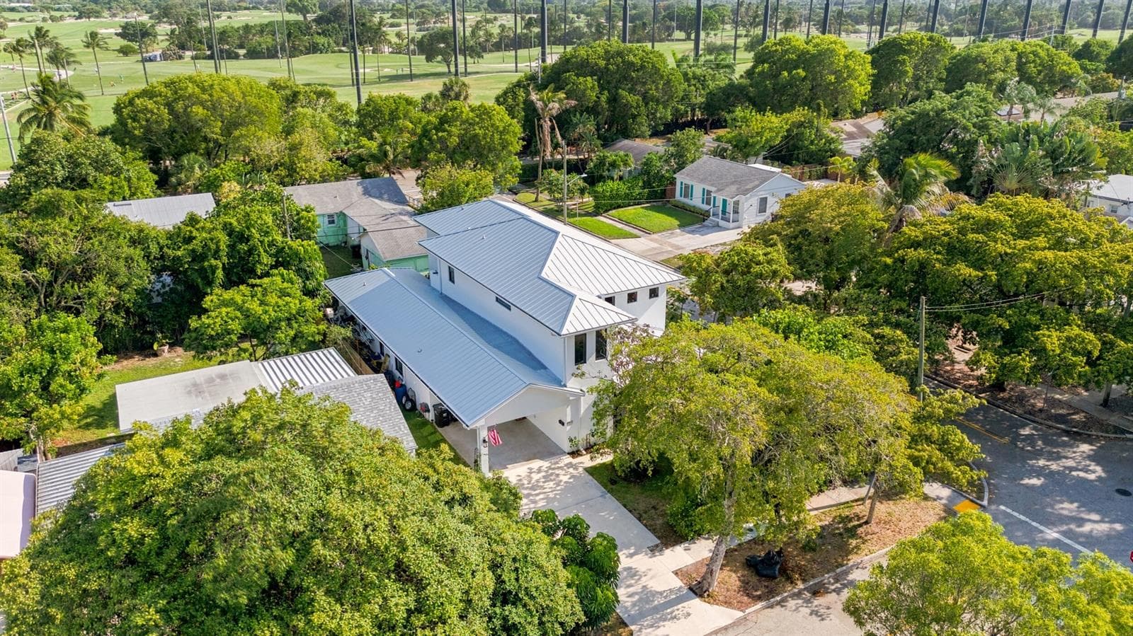 740 Winters Street, West Palm Beach, FL 33405 photo 2