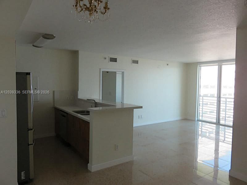 325 S BISCAYNE BLVD # 4122, Miami, FL 33131 photo 5