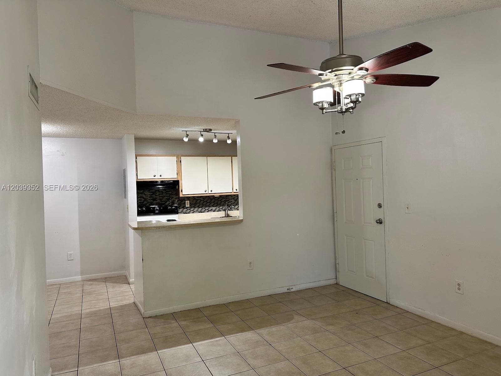 7200 NW 179th St # 311, Hialeah, FL 33015 photo 2