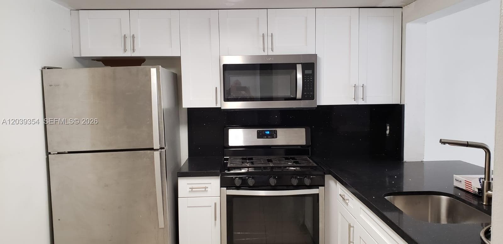 17901 NW 68 AV # Q-201, Miami Lakes, FL 33015 photo 2
