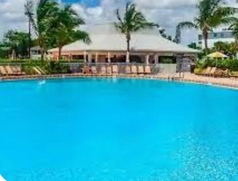 296 Grantham F # F, Deerfield Beach, FL 33442 photo 2