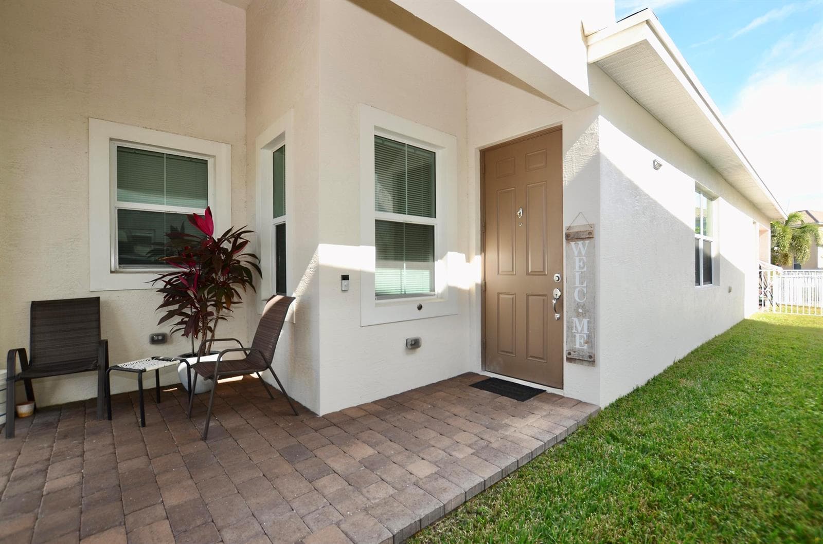 1897 NW Cataluna Circle, Port St. Lucie, FL 34986 photo 3