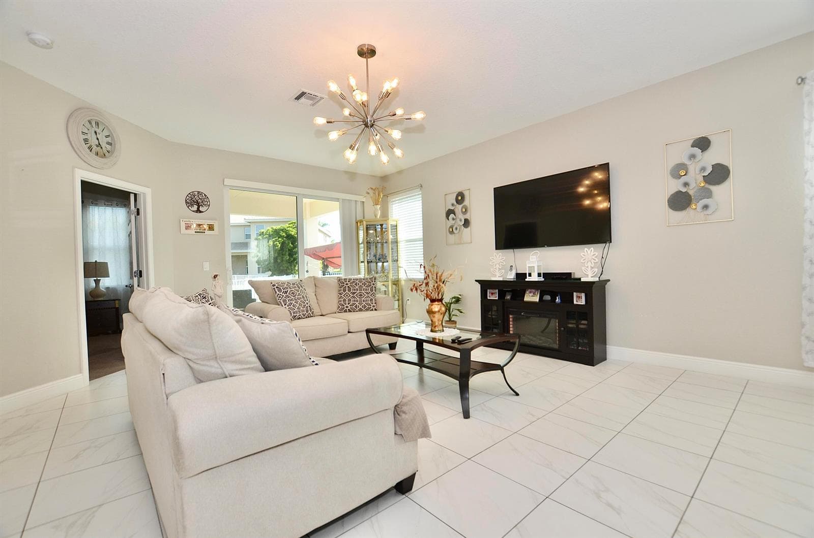 1897 NW Cataluna Circle, Port St. Lucie, FL 34986 photo 5