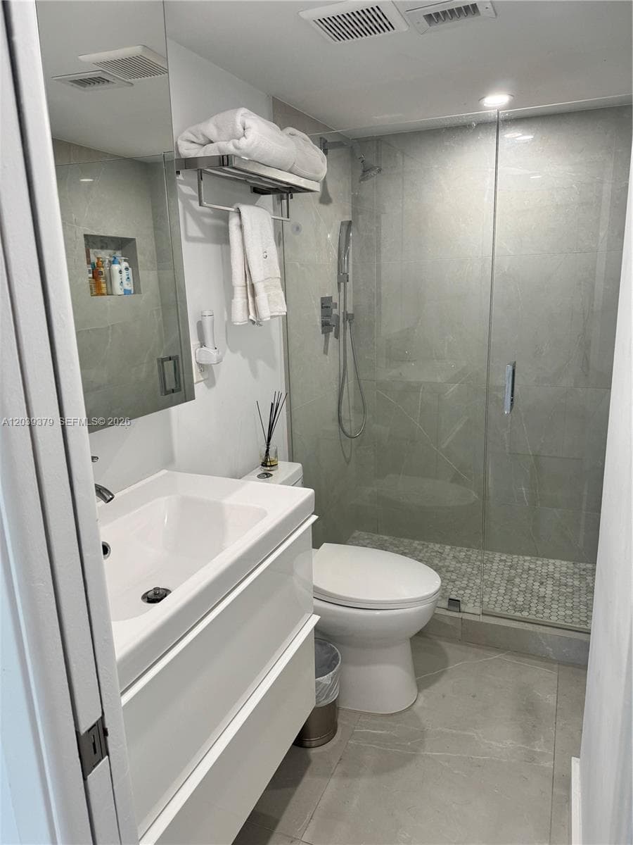 1865 Brickell Ave # A1411, Miami, FL 33129 photo 5