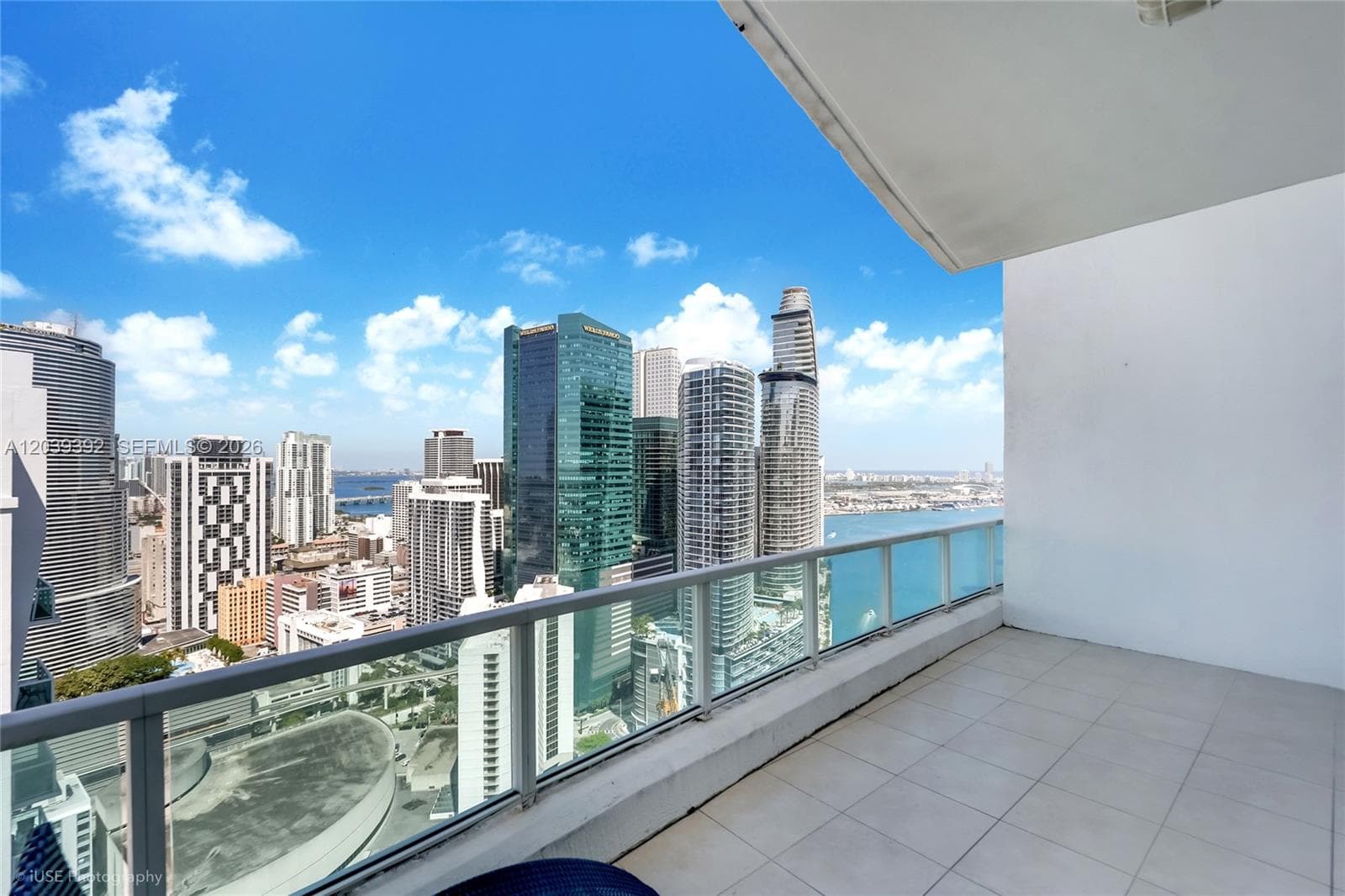 41 SE 5th St # 2409, Miami, FL 33131 photo 4