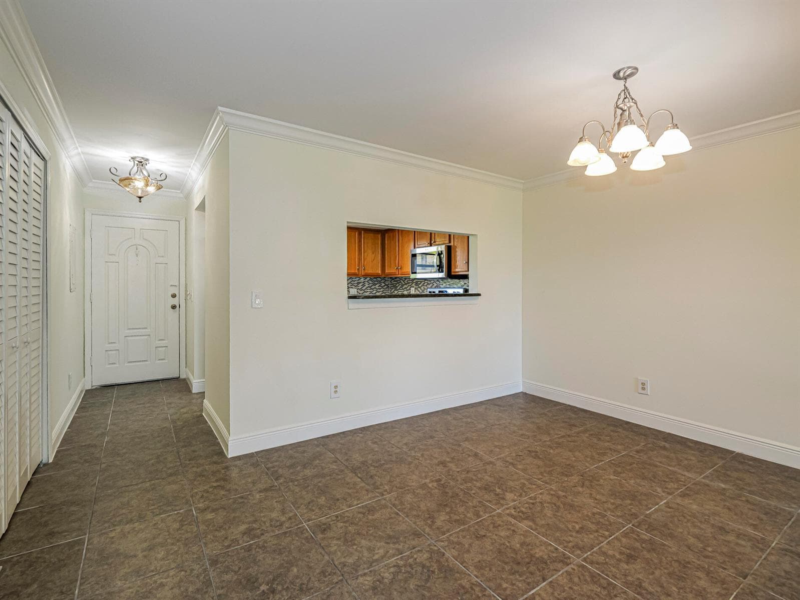 400 18th Street # G2, Vero Beach, FL 32960 photo 4
