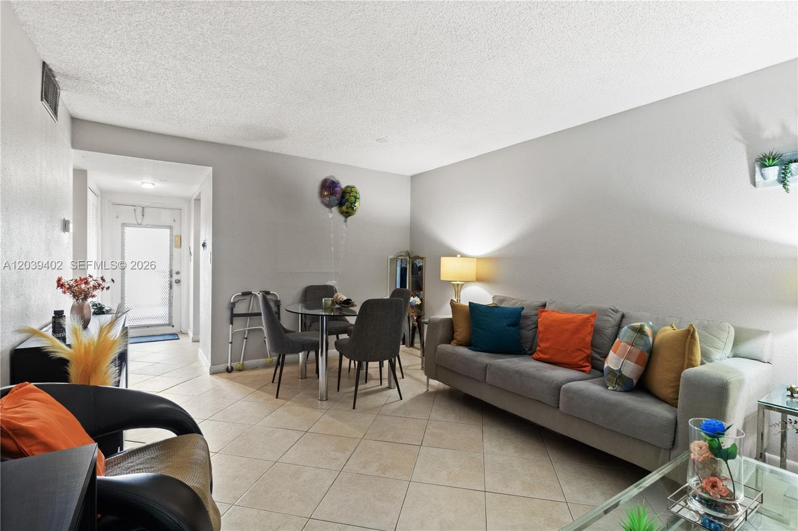 9281 Sunrise Lakes Blvd # 308, Sunrise, FL 33322 photo 3