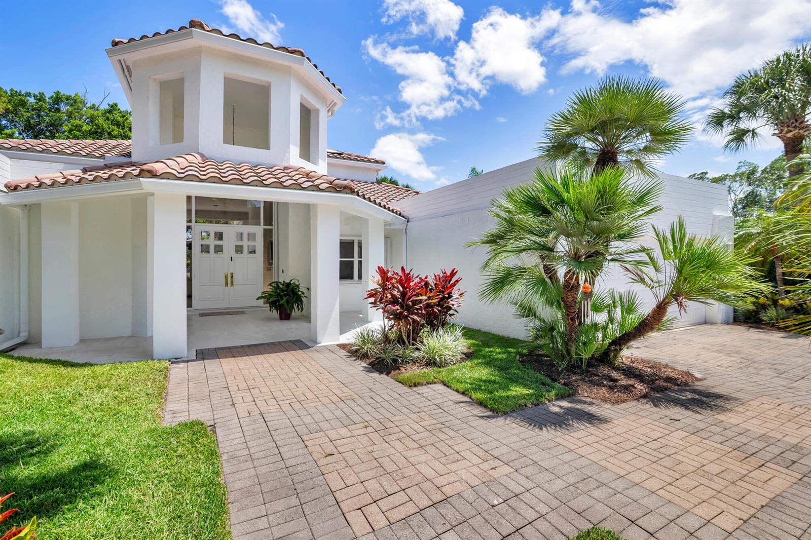 1084 Seagull Park Road S, West Palm Beach, FL 33411 photo 4