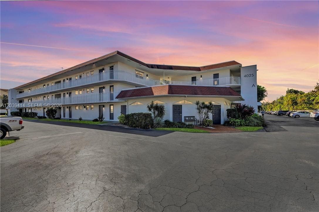 4025 N Federal Hwy # 120A, Oakland Park, FL 33308 photo 3