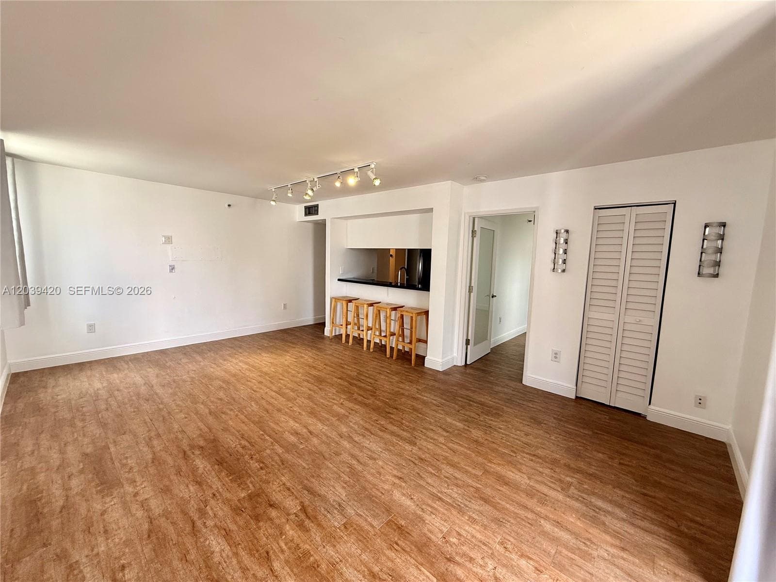 800 N Miami Ave # E-1008, Miami, FL 33136 photo 5