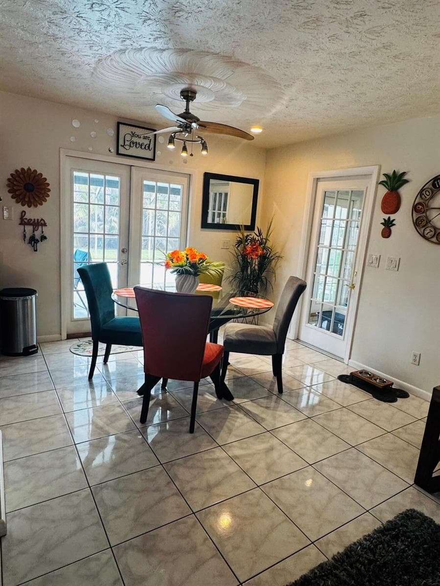 1918 SE Monroe Street, Stuart, FL 34997 photo 3