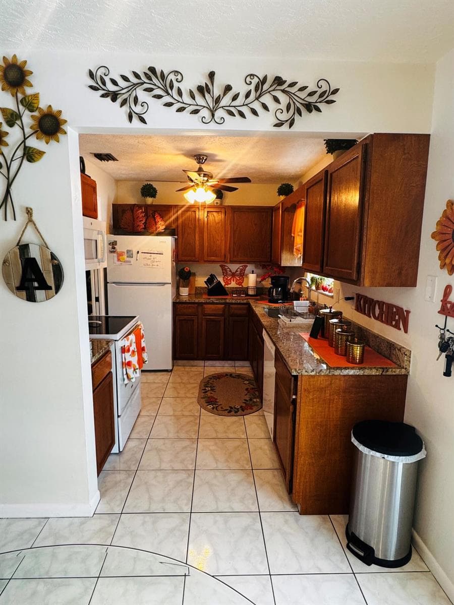 1918 SE Monroe Street, Stuart, FL 34997 photo 4
