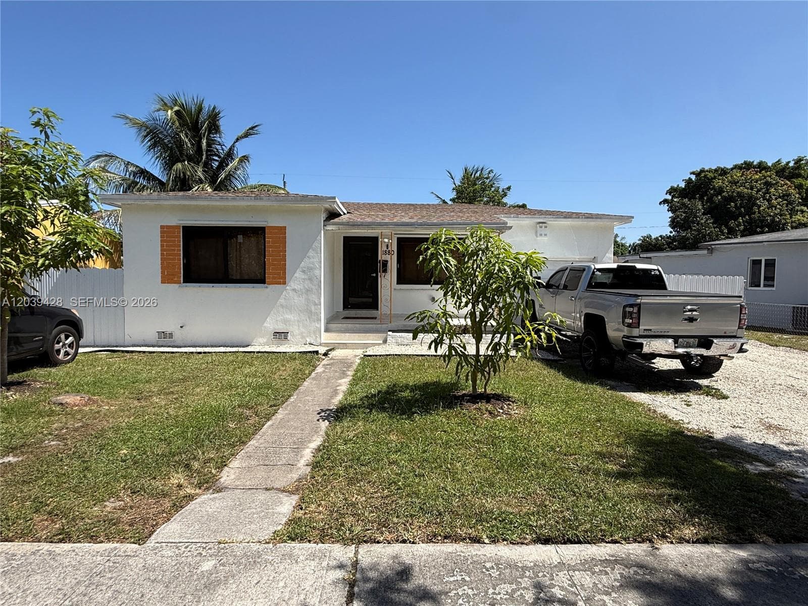 1880 NE 159th St, North Miami Beach, FL 33162 photo 2