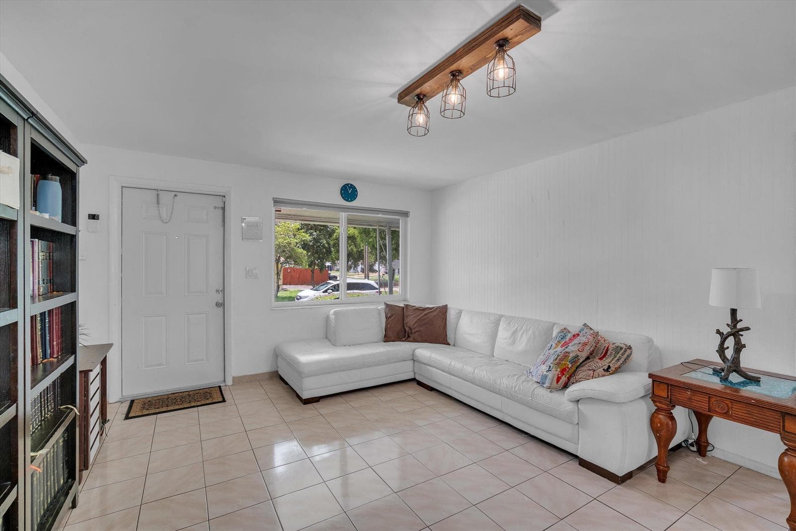 7321 Cody Street, Hollywood, FL 33024 photo 4