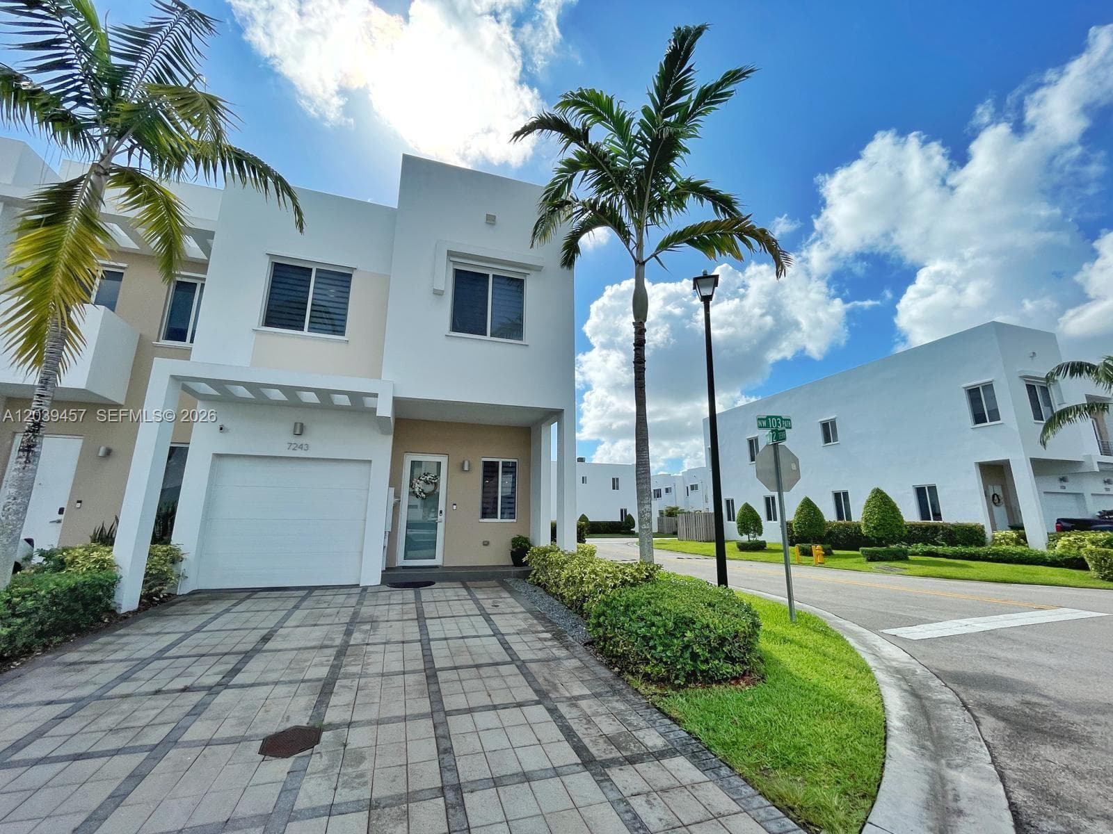 7243 NW 103rd Path, Doral, FL 33178 photo 3
