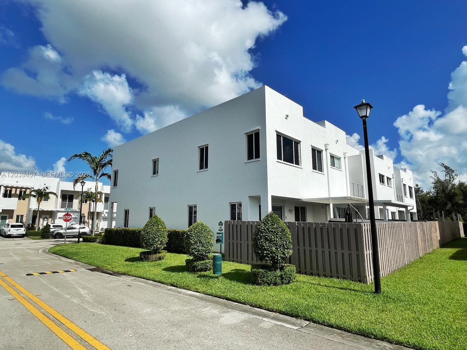 7243 NW 103rd Path, Doral, FL 33178 photo 5