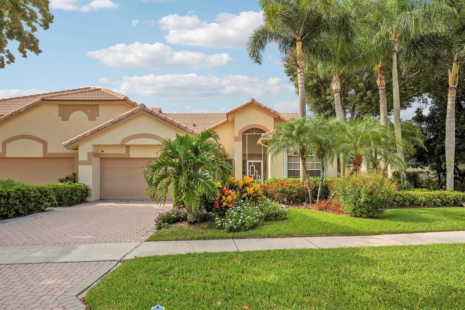 7136 Ashford Lane, Boynton Beach, FL 33472 photo 2