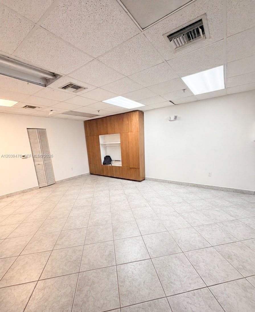 8554 NW 61st St, Miami, FL 33166 photo 2