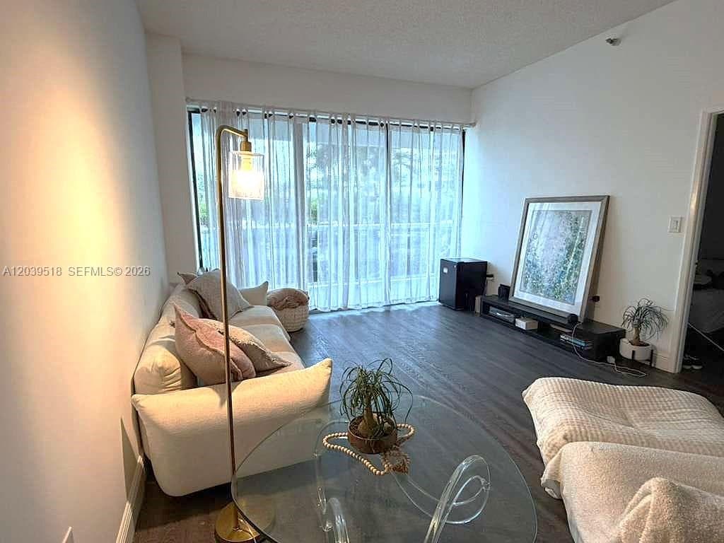 20515 E Country Club Dr # 142, Aventura, FL 33180 photo 5