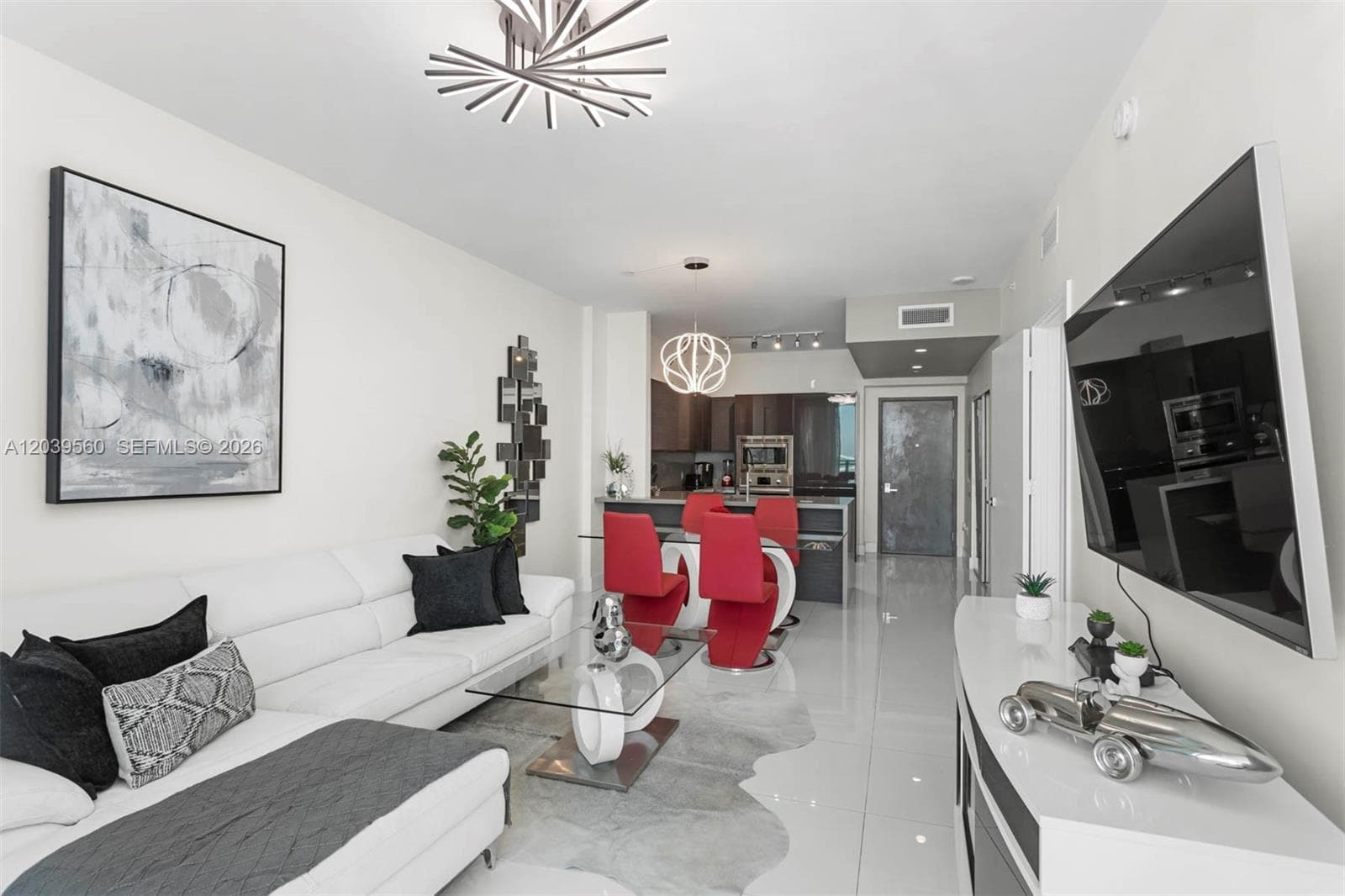 1080 Brickell Ave # 4103, Miami, FL 33131 photo 4
