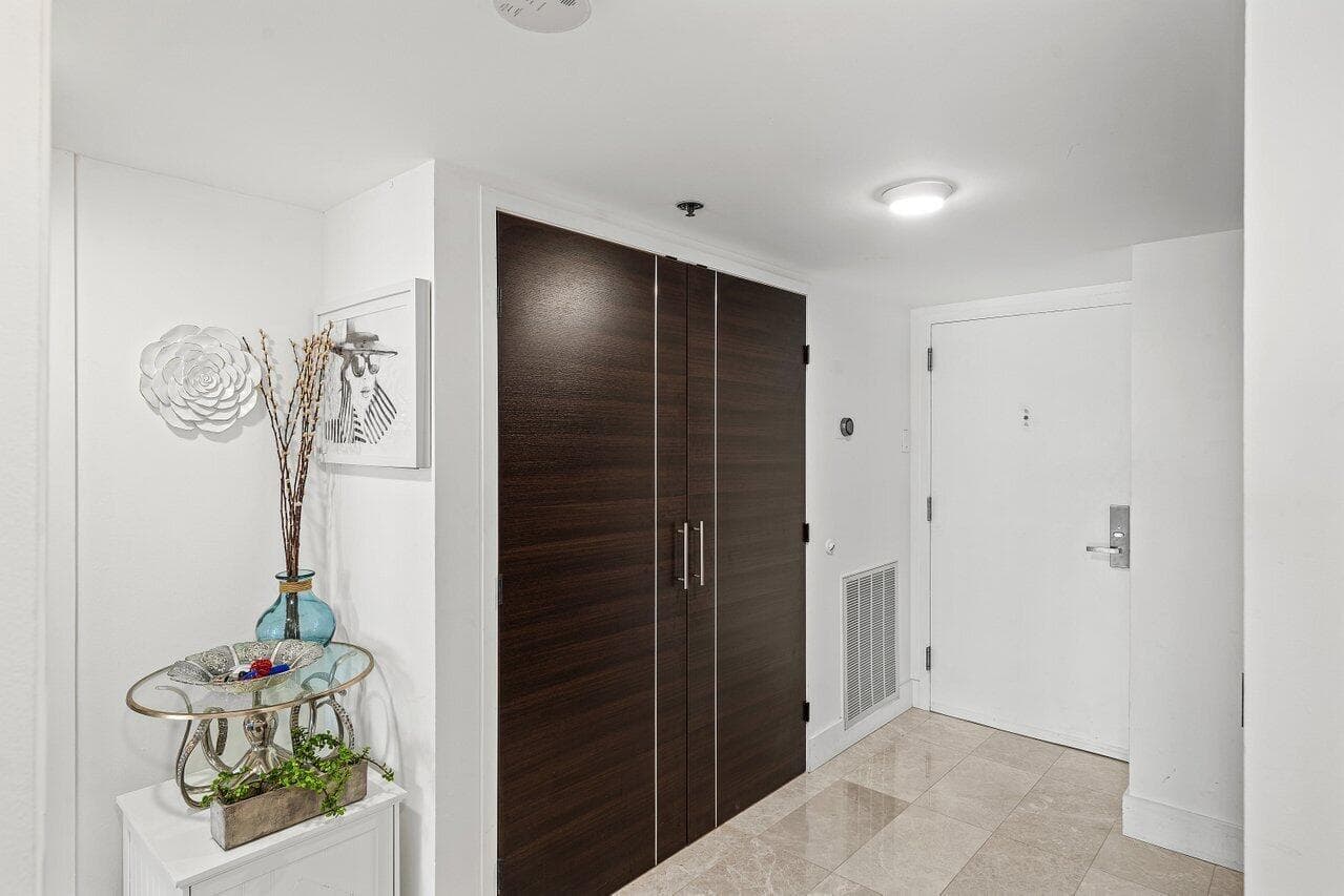 901 E Camino Real # 1c, Boca Raton, FL 33432 photo 2