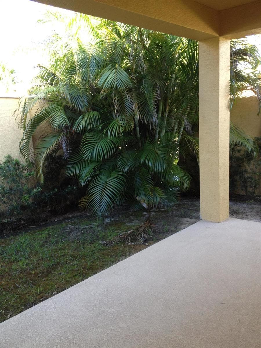 10010 SW Canossa Way, Port St. Lucie, FL 34986 photo 5