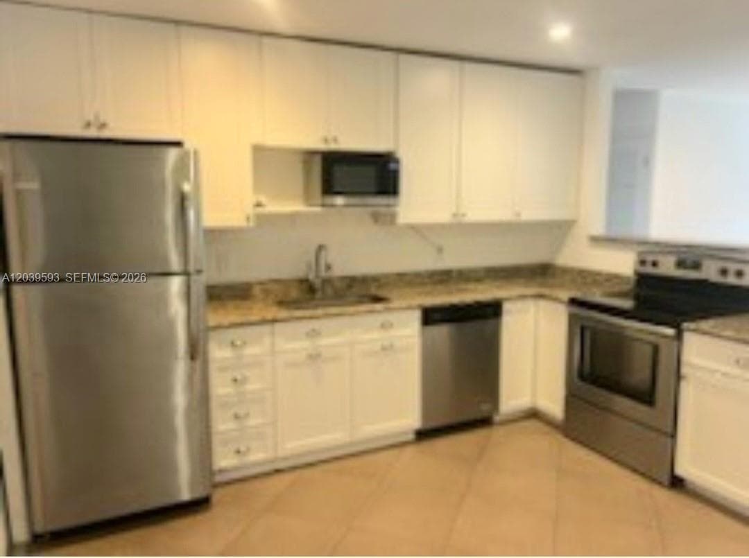 323 Northlake Dr # 325, North Palm Beach, FL 33408 photo 2
