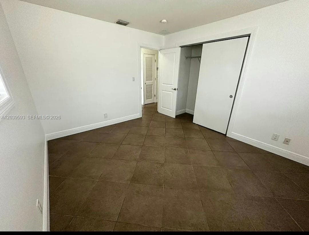 323 Northlake Dr # 325, North Palm Beach, FL 33408 photo 4
