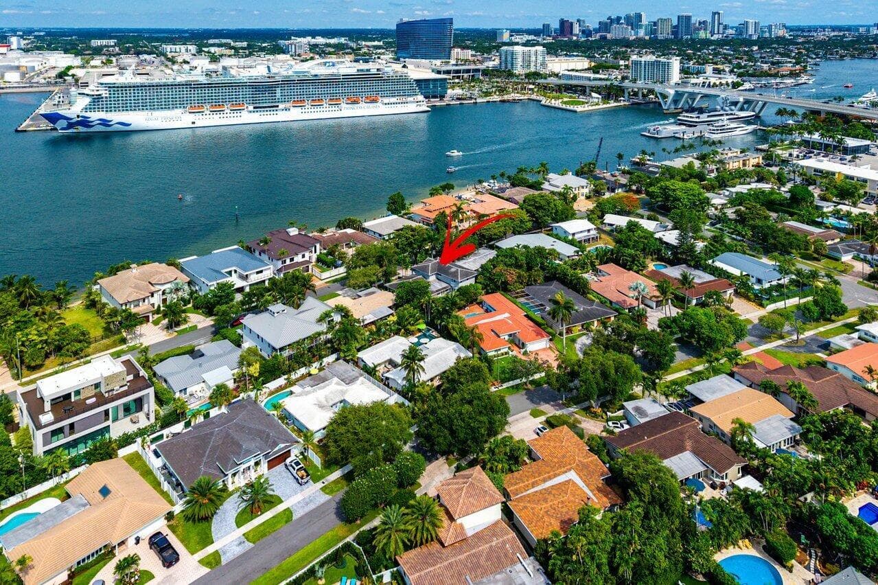 1940 Harbourview Drive, Fort Lauderdale, FL 33316 photo 2
