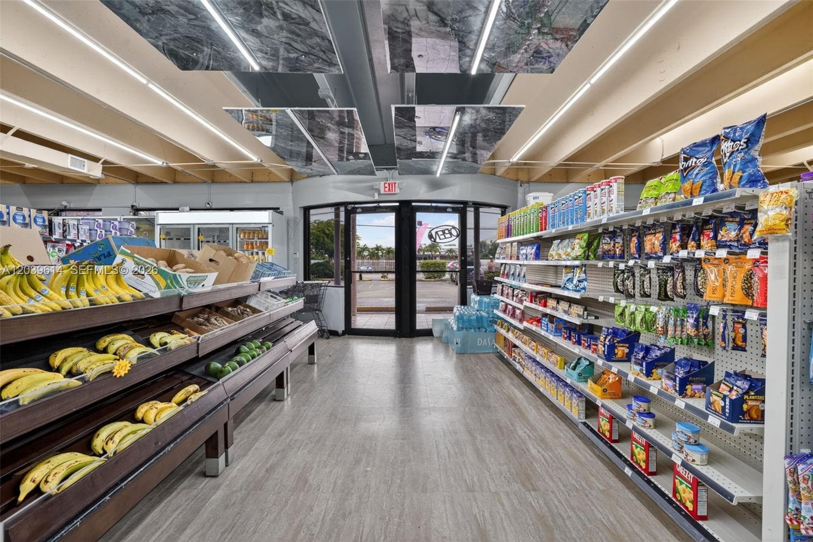 Turnkey Grocery, Convenience Store & Smoke Shop For Sale In Hialeah, Hialeah, FL 33012 photo 3