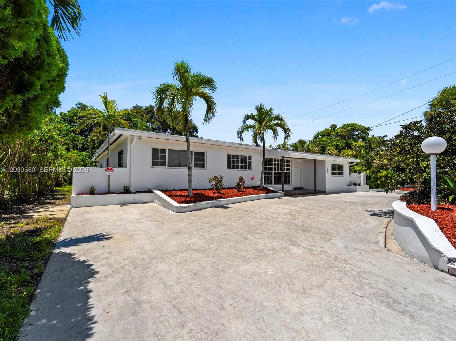 110 NE 152nd St, Miami, FL 33162 photo 4