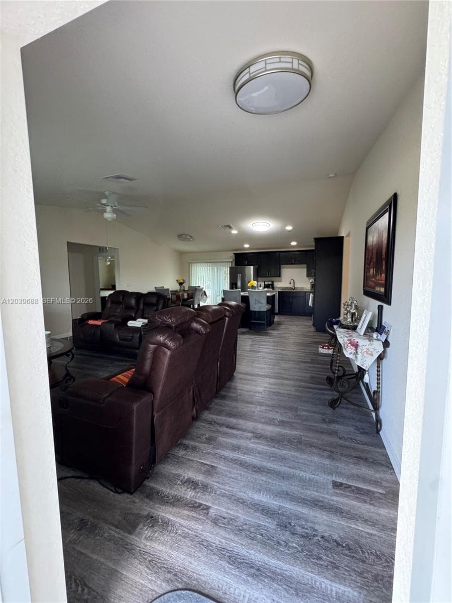 1201 BANJO CT, La Belle, FL 33935 photo 5