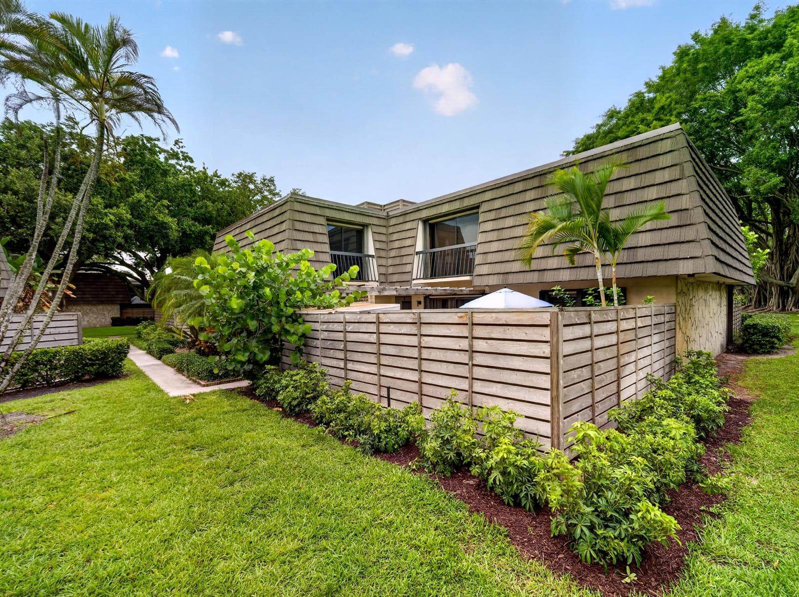 1519 15th Terrace, Palm Beach Gardens, FL 33418 photo 3