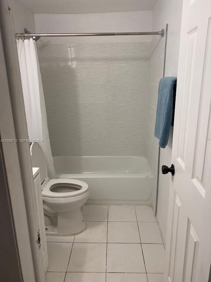 4717 SW 33rd Ave # 102, Dania Beach, FL 33312 photo 2