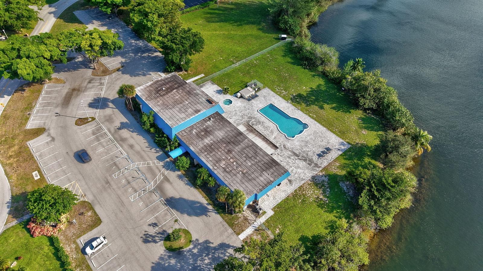 4741 NW 13th Avenue, Deerfield Beach, FL 33064 photo 2