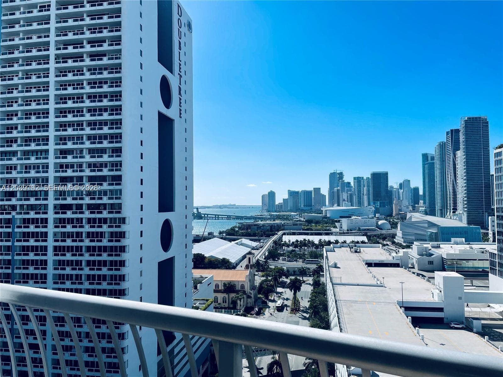 1750 N Bayshore Dr # 2112, Miami, FL 33132 photo 2