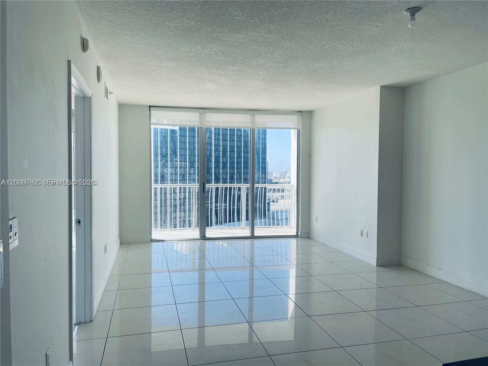 1750 N Bayshore Dr # 2112, Miami, FL 33132 photo 4