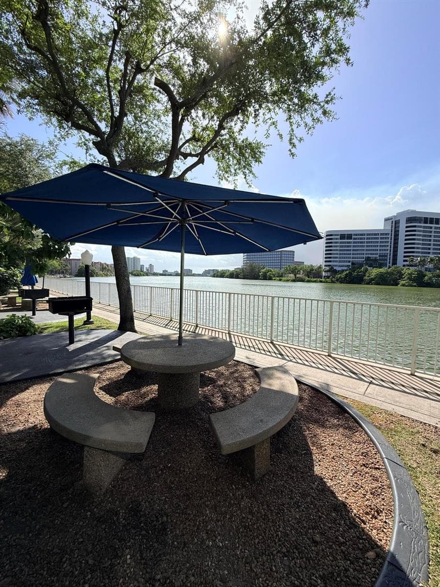 5077 NW 7th Street # 914, Miami, FL 33126 photo 5